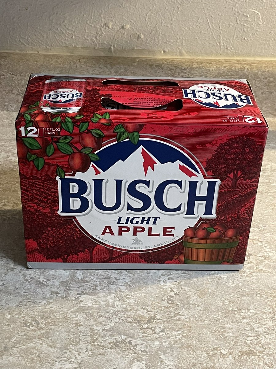 Real_Matt_B5924's tweet image. Who dis ? It’s .@BuschBeer light #Apple #ColdAndSmooth