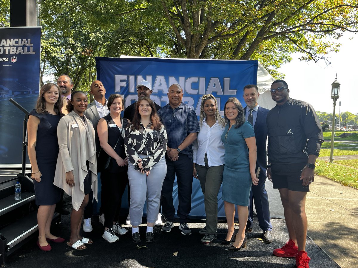 FinEd50's tweet photo. Thank you @BrianDawkins @mvp86hinesward @bcope51 for helping us get kids excited about financial literacy! We are one step closer to getting students in Pennsylvania a financial education #FinEdPenn #FinEd50 https://t.co/SkXMtlcaha