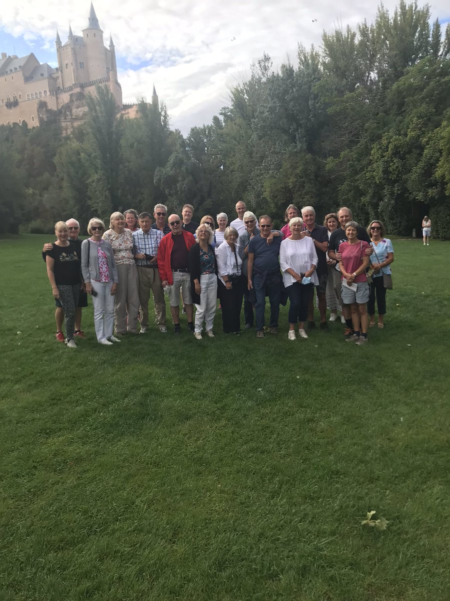 BedfordLanguage's tweet photo. Great time with some students discovering Madrid and Sierra de Madrid. Fantastic team work to learn together about Spanish culture and history ! https://t.co/8UfUogfM1A