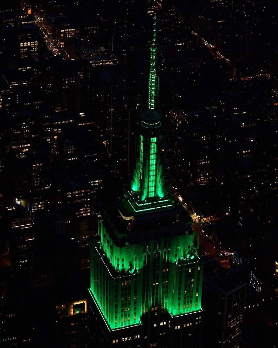 Last night, iconic landmarks around New York City turned green for #ClimateWeekNYC 💚
