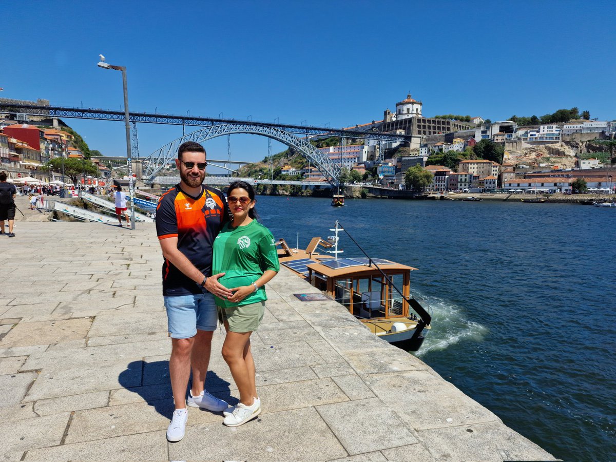 CESabadell's tweet photo. 🤩 Ens ha encantat compartir amb vosaltres les #VacanCES 🏖️

🎉 Aquests són els guanyadors:

🏆 @sgonzalezpi02 
🏆 @Alex11Pablo 
🏆 @yopoko11 

🔥 Continuem portant els colors arlequinats arreu del món 🗺️

#SomDelSabadell https://t.co/qxlAe6GGrd