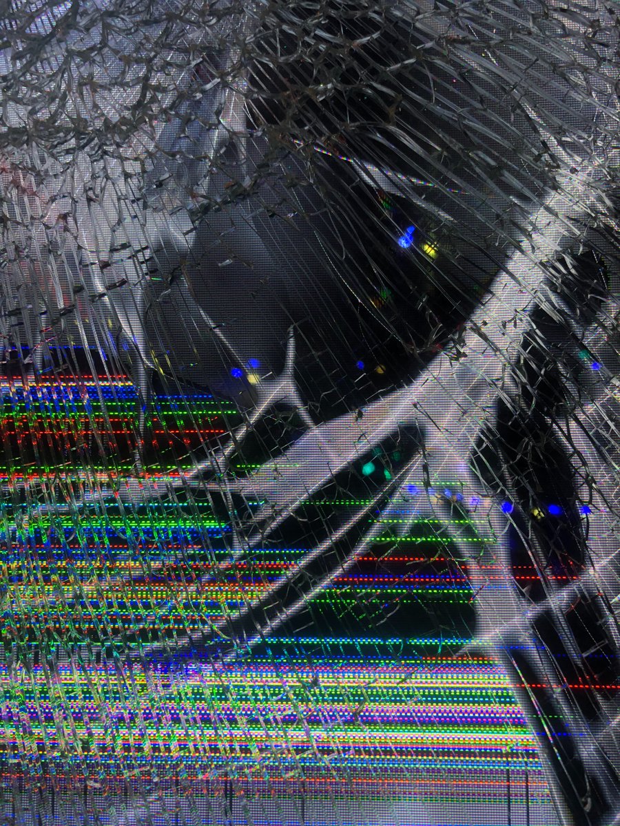 AdDistortion tweet media