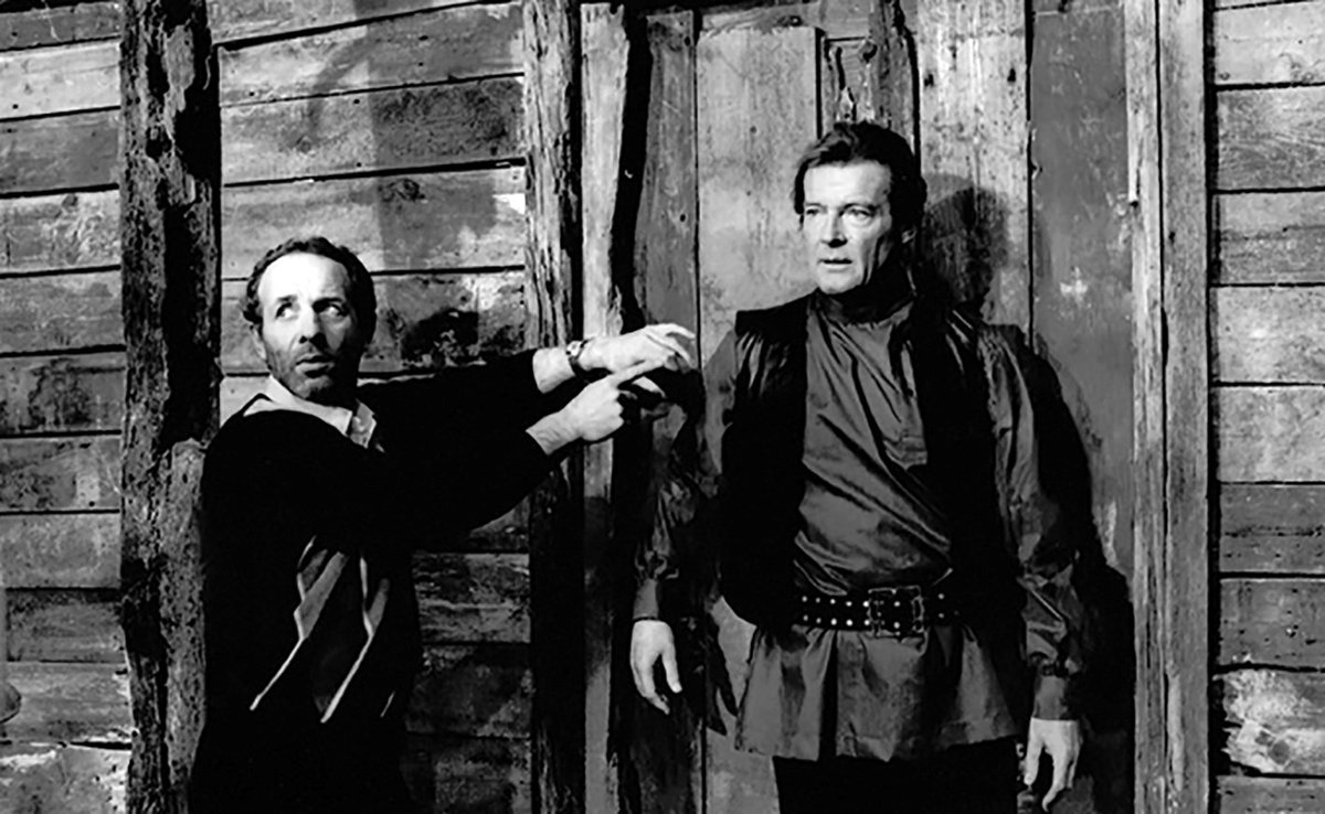 THUNDERBALLS 🔴 on Twitter "Behind the scenes with Special Effects