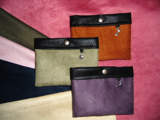 SnapDogDesigns's tweet image. Thanks for the kind words! ★★★★★ "Very nice item. Just the right size. Sits trimly against the hip. Easy to get treats out quickly. Easy to clean. Love it!" Deborah D. etsy.me/3qOP5w7 #etsy #baitbag #treatpouch #treatbag #dogtraining #dogshow #purse #wallet #be