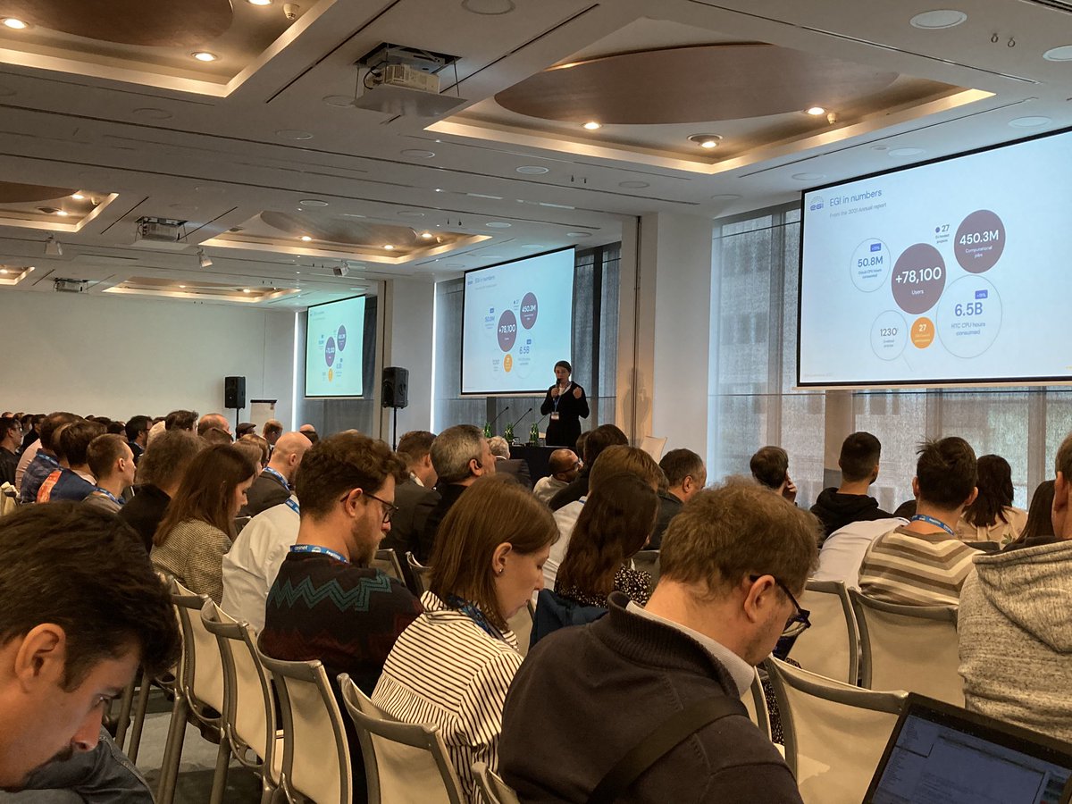 pagecp31's tweet photo. Opening Plenary at #EGI2022 with @tferrariEGI with a very good talk on how Open Science is so important and how EGI contributes significantly.
#EGI @EGI_eInfra @CerfacsOfficial #prague https://t.co/Z5wkM7PHm8