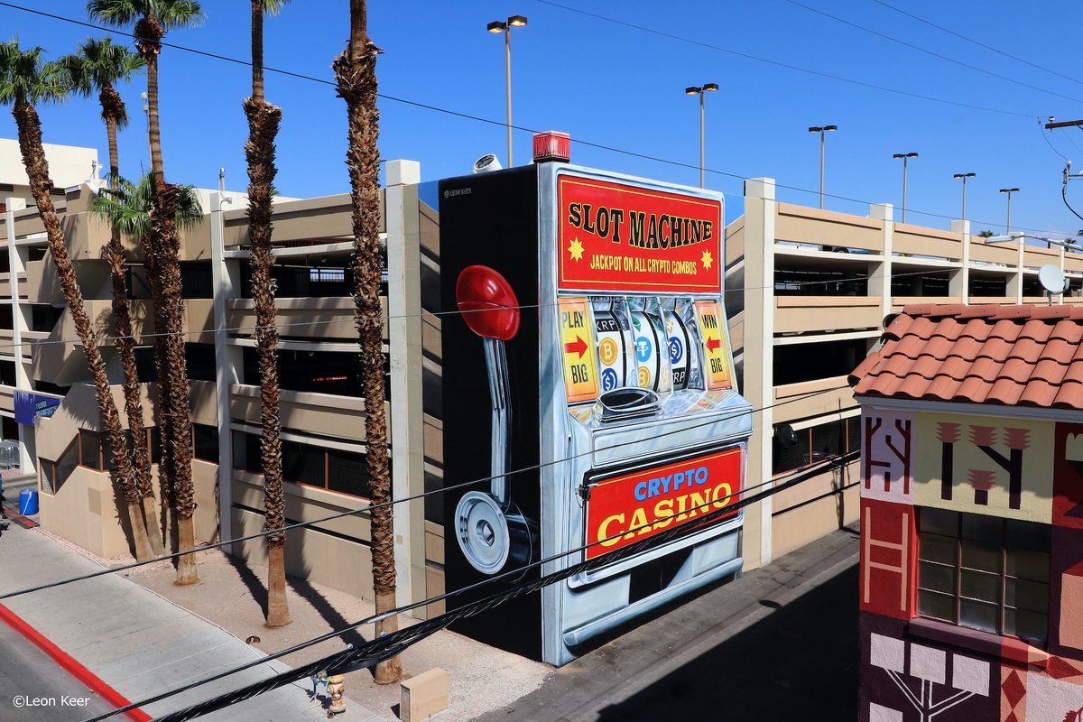 POPteamio's tweet photo. “Crypto Casino” by Leon Keer in Las Vegas https://t.co/ELqqzTYG5g #StreetArt https://t.co/OT43Hg4HIZ via https://t.co/uCtU1Eno4W https://t.co/TEVIhYmAbq