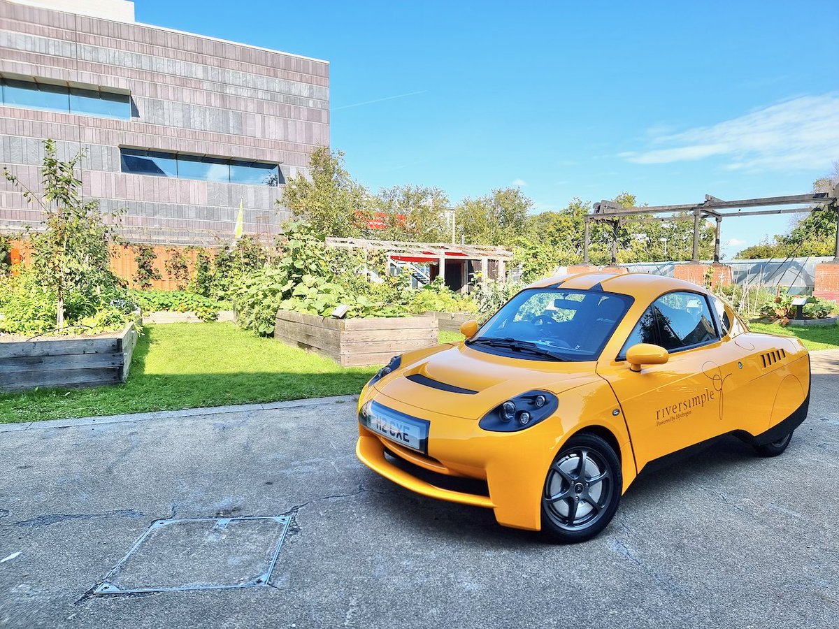 riversimple's tweet image. Today our yellow Rasa is guest of honour @the_waterfront Museum in Swansea for the 2022 @circrevolution conference. 
#riversimple #hydrogen #circularity #circulareconomy