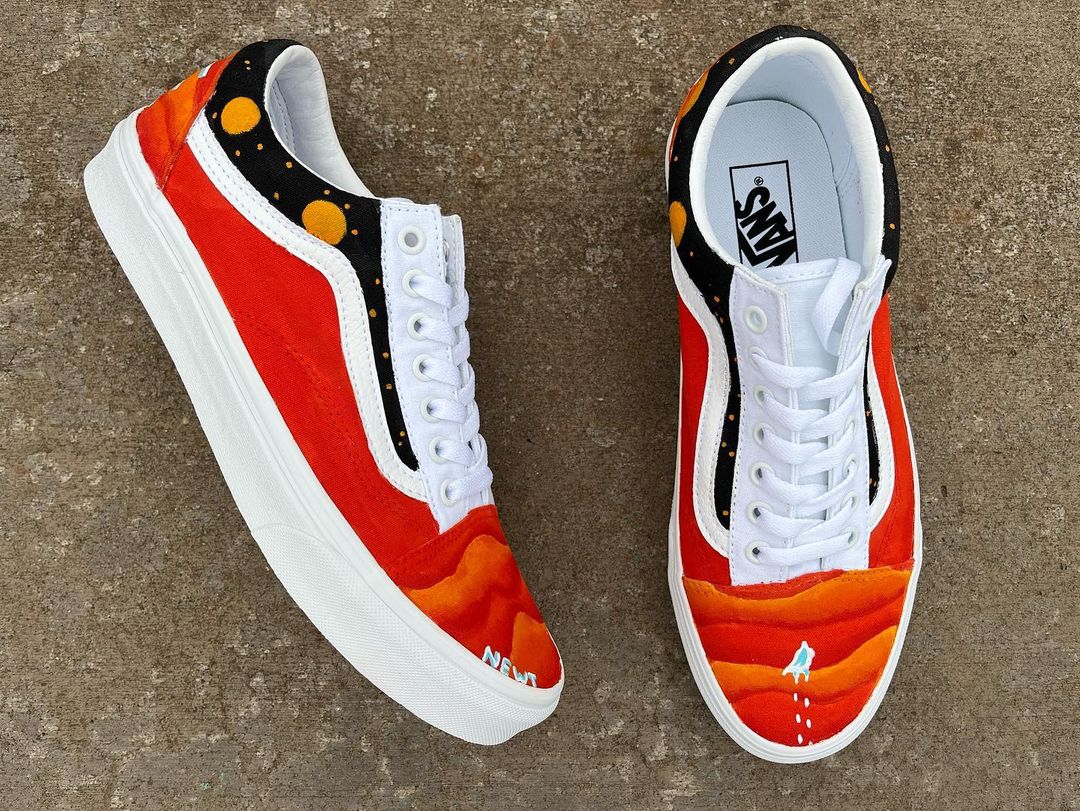 dunabrasil's tweet photo. Um tênis #customizado com a temática de Duna para enfrentar o dia a dia de Arrakis. Alguém usaria?
Via IG newtcustoms
#Tenis #duna #Dune #dunemovie https://t.co/bphfW5YnNv