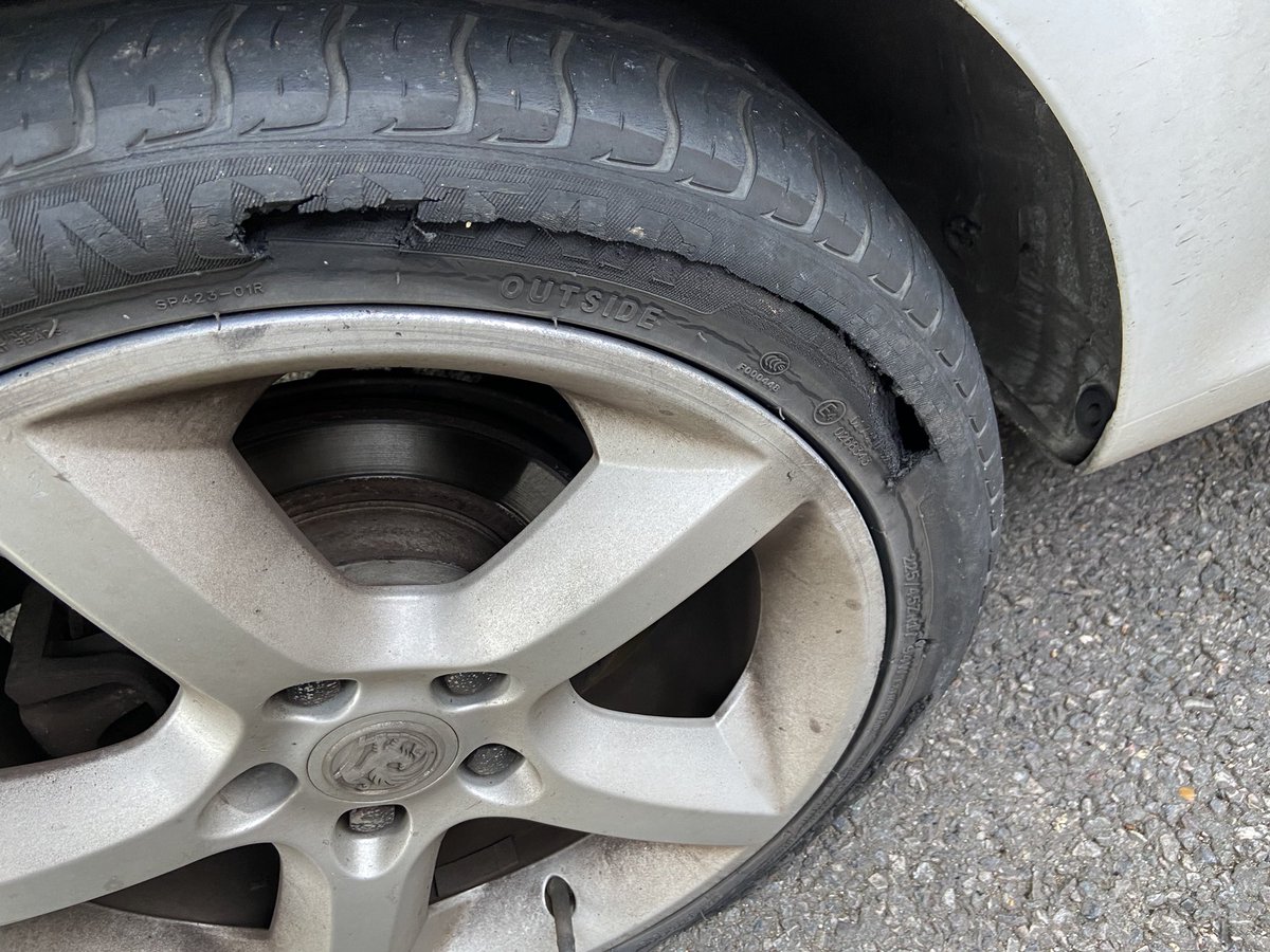 gleaneys's tweet image. How the night started: How the night ended