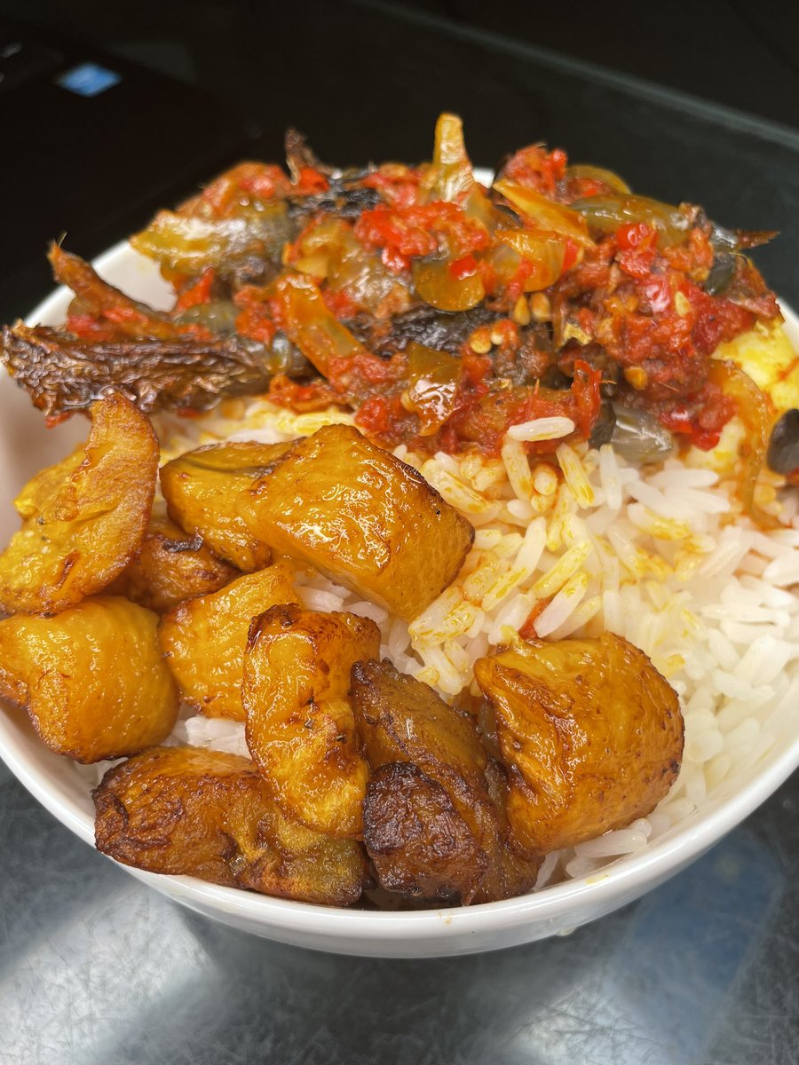 Tomis_Cuisine's tweet photo. Something light for lunch https://t.co/ei4AtET1aW