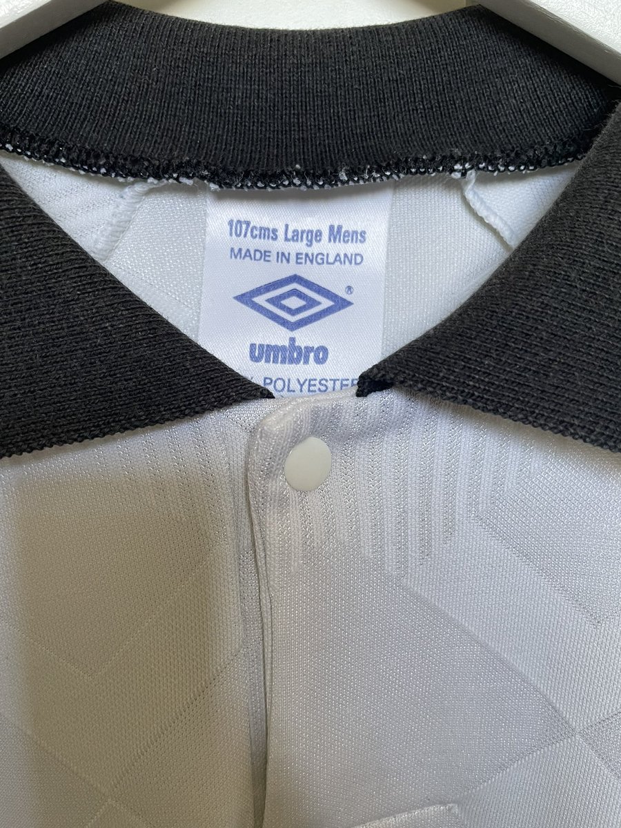 PHigson's tweet photo. Shifting a few football shirts on. Thought I’d put this on here first before eBay. If anyone is interested £140 + £5 postage. Fair price as there’s a few going for more on eBay and this is in great condition. #avfc #utv #footballshirt https://t.co/tuhJ1sj888