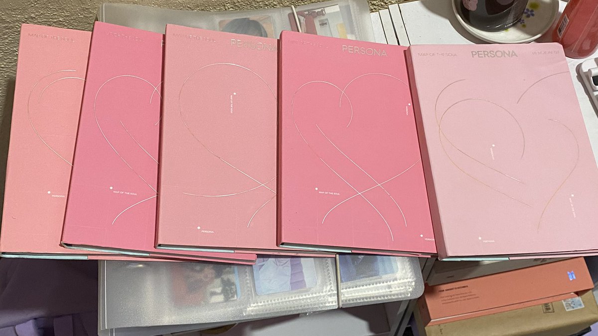 cutekitty_____'s tweet photo. WTS | BTS MOTS Album 💗

- Price RM10 
- condition is bad so thatywhy I’m selling the album RM10 
- Postage Will Be Using JNT
- Only Available For WM
- Postage RM 8
- No Fussy Buver
- Can DM Me For Video Review
#pasarbts #pasarBTSMY #WTS 

Help Me RT >< ! https://t.co/w4MOQD3gH4