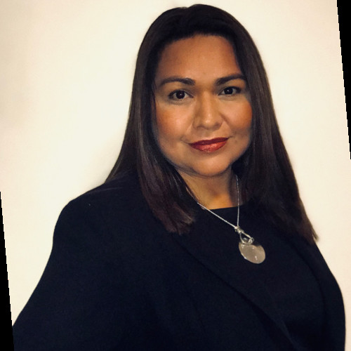 ALPFA_NY's tweet photo. We love to see our Committee Members✨S H I N E ✨

Read more about Community Affairs Committee Member, Iris Rosa, in her feature in CREW New York’s Member Mondays HERE: https://t.co/HdnAbBNlxj https://t.co/yjwcDR6VZU