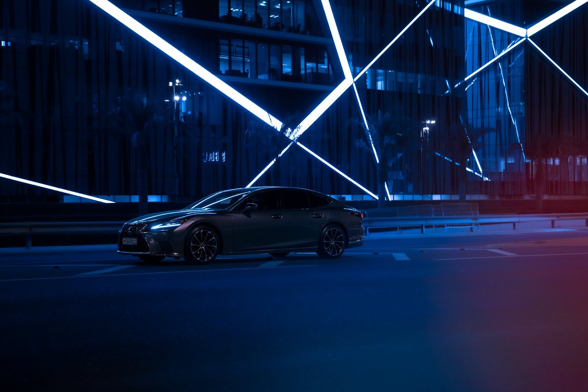 LexusBahrain's tweet photo. رحلاتك أجمل مع لكزس LS. 

Night trips are better in the Lexus LS. 

#Lexus #LexusBahrain #LexusLS #لكزس_البحرين https://t.co/1w8E6oPjrY