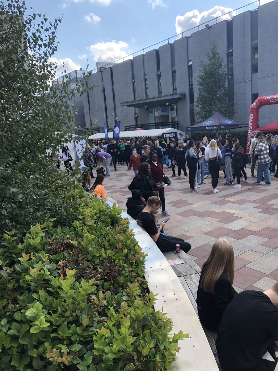 ajsimmers's tweet photo. Welcome Back !
#GCUfreshers @GCUSHLS https://t.co/e6AO3k0xE1