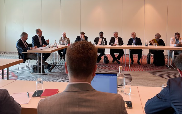 SPARKorg's tweet photo. Stakeholders from across the world were brought together, thanks to #IGNITE9, discussing #localisation agenda with advice provided by @KateDWarren, Executive VP of @Devex and hearing from @se_factory, @zamzamsom , @Bina_TR , @Jusoor_ngo 🤝 https://t.co/iqfA2JroHC