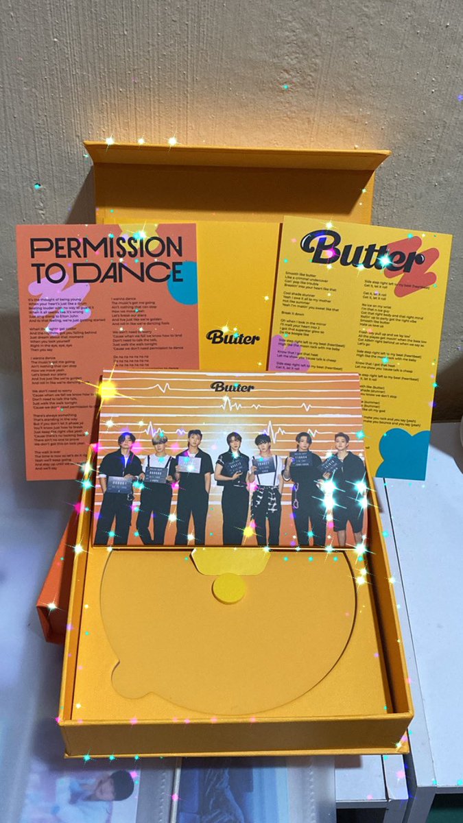 cutekitty_____'s tweet photo. WTS | Butter Album 🧡💛

- Price RM20 Each 
- Condition 7/10 
- Postage Will Be Using JNT
- Only Available For WM
- Postage RM 8
- No Fussy Buver
- Can DM Me For Video Review
#pasarbts #pasarBTSMY #WTS 

Help me RT >< https://t.co/Lo7ud6lAnd