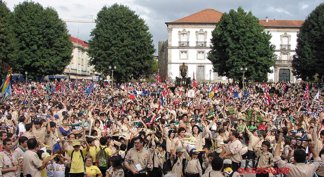 ohleoca's tweet photo. Próximo Sábado 24 de Setembro, Braga acolherá: nos Escadórios e recinto do Santuário do Bom Jesus do Monte "Bombeiros da Humanidade" e a Benção dos Capacetes dos Bombeiros.https://t.co/cPCSxAE5Lg
 de tarde na cidade Abertura Regional do ano escutista 
https://t.co/uDajVxAPiF https://t.co/ZUuzkITBzY
