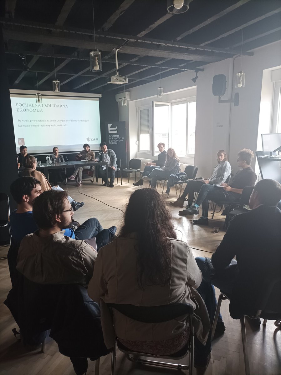 IFDT_Beograd's tweet photo. Počeo je okrugli sto na temu Solidarne i socijalne ekonomije, uz aktivno učešće i govornika/ca i polaznika treće #ANDEM letnje škole kao i gostiju.
@USEmbassySerbia @KoalicijaSP #AngažovanaMisao #EngagedThought #IFDT #ANDEM2022 #Engagement #democracy https://t.co/nbleZSh6Tj