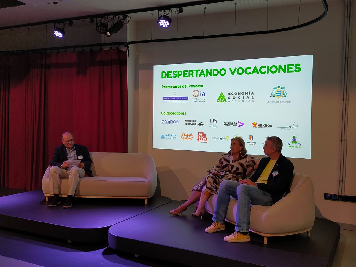 asataasturias's tweet photo. 🟢Esta mañana, ASATA ha presentado una nueva edición del proyecto "Despertando vocaciones STEAM" en #Arkuos. Las actuaciones que conforman este proyecto, que utilizarán el metaverso como recurso educativo, cuentan con el apoyo de la @SCTAsturias y @uniovi_info.

#economiacircular https://t.co/vqNstqEyWh