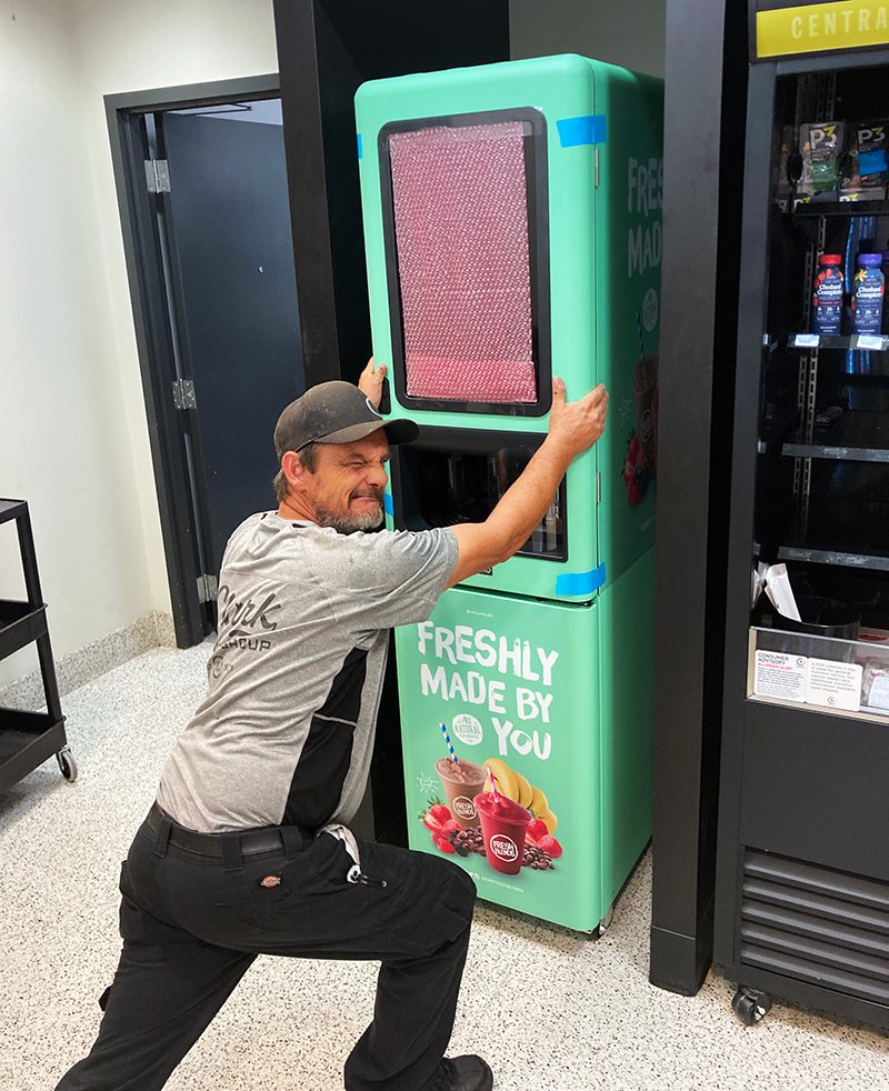 ClarkServiceGrp's tweet photo. The best technicians are strong of mind and body. ππͺπ½ Our Tampa technician, Darwin, is out in the field making it happen, installing a Multiplex Fresh Blender (@WelbiltInc) at the @USouthFlorida. #GetClarkd #MultiplexFreshBlend https://t.co/H7yiatue04