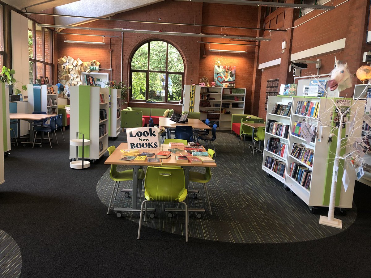 TeachTibbs's tweet photo. @SpringwestA The house points are already adding up in the library! Don’t forget to add a token for every read and returned book 📚 😀 https://t.co/3BkuaNZFvn