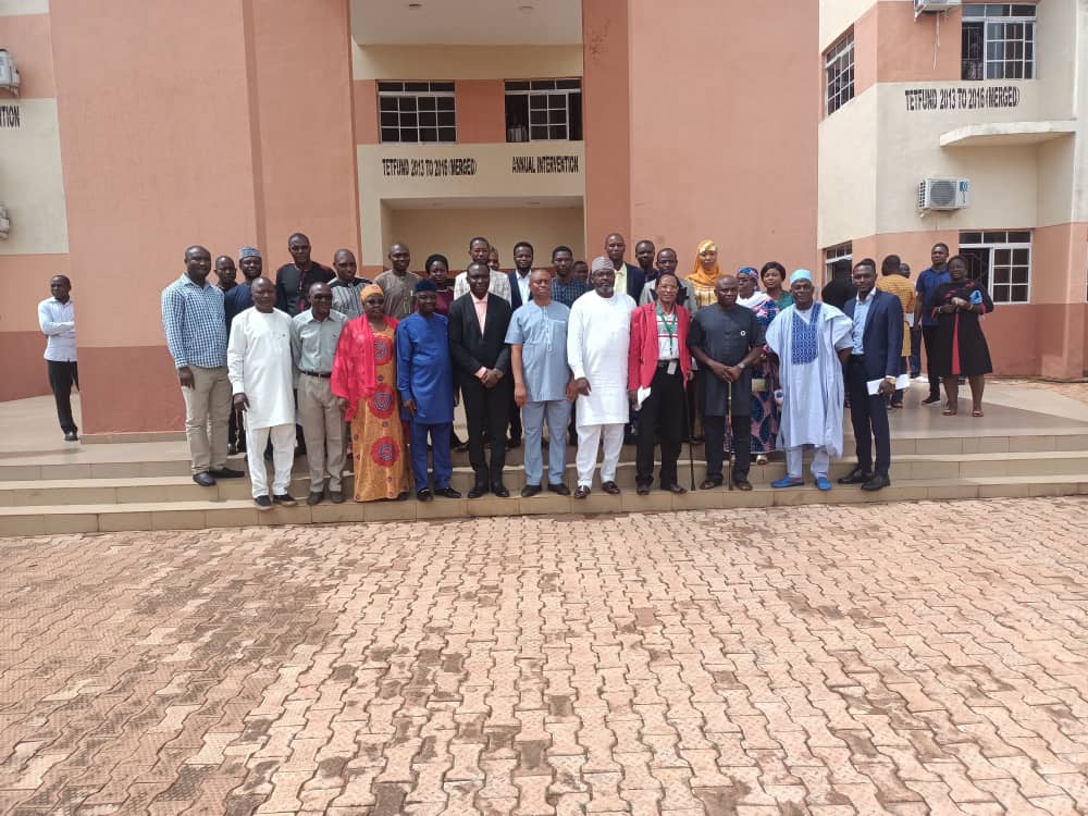 iam_dr_presh's tweet photo. Opening ceremony of the 'Capacity Building Workshop on Molecular Cloning'/Commissioning of the 'Genomics & Molecular Biotechnology Research & Training Laboratory' by the Vice Chancellor and Principal Staff Officers of Prince Abubakar Audu University, Anyigba, Kogi State. #GMBRTL https://t.co/7Pm8C8pWst