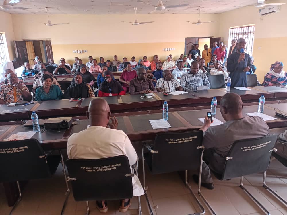 iam_dr_presh's tweet photo. Opening ceremony of the 'Capacity Building Workshop on Molecular Cloning'/Commissioning of the 'Genomics & Molecular Biotechnology Research & Training Laboratory' by the Vice Chancellor and Principal Staff Officers of Prince Abubakar Audu University, Anyigba, Kogi State. #GMBRTL https://t.co/7Pm8C8pWst