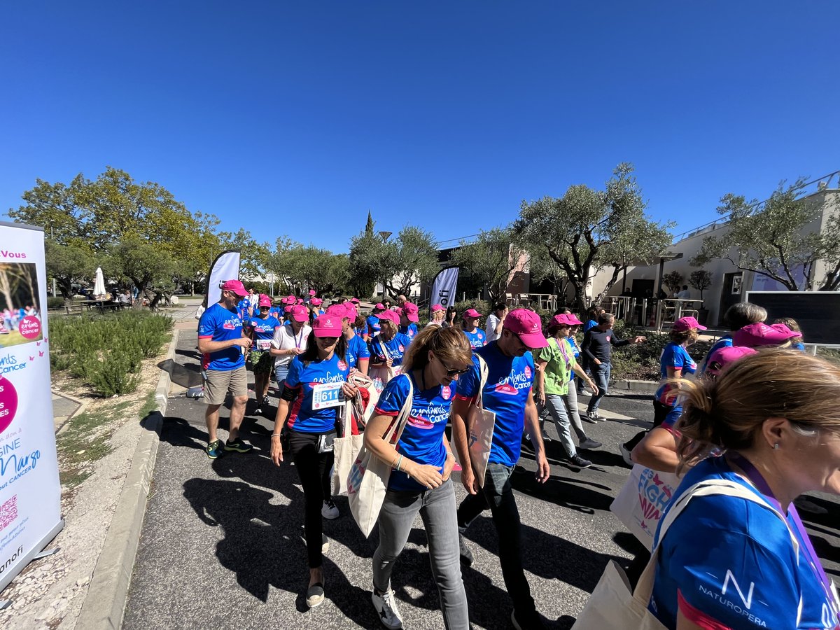 SanofiFR's tweet photo. [#RSE] Aujourd'hui, + de 1⃣5⃣0⃣ collaborateurs de notre site de #Montpellier ont rejoint la course/marche solidaires #enfantssanscancer organisées par les équipes du site au profit de @ImagineforMargo 🙌🏻

MERCI 🙏🏻 &amp; BRAVO 👏🏻 pour votre #engagement, vous pouvez être fier(e)s ! https://t.co/6iOmti2cMA