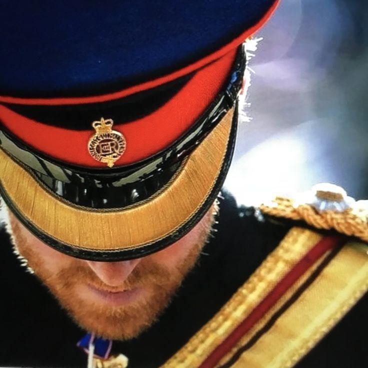 BMG03210251's tweet photo. If you looked like this and have a husband who looks like this in a sea of unmoituirized , over tanned faces bad dental 🦷 you … will just remain dignified, unbothered by the haters cause @ the end of the day you will go home back to USA 🇺🇸 with your #Prince who loves you 💙❤️💙 https://t.co/Nw5Wqr0Vpu