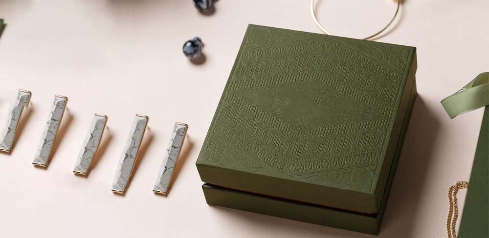 ElizaBarry545's tweet image. The different types of jewelry boxes and what they are used for

smartsrelay.com/the-different-…
#jewelryboxes #luxuryjewelryboxes #customjewelryboxes #giftboxes #cardboardboxes #custompackaging