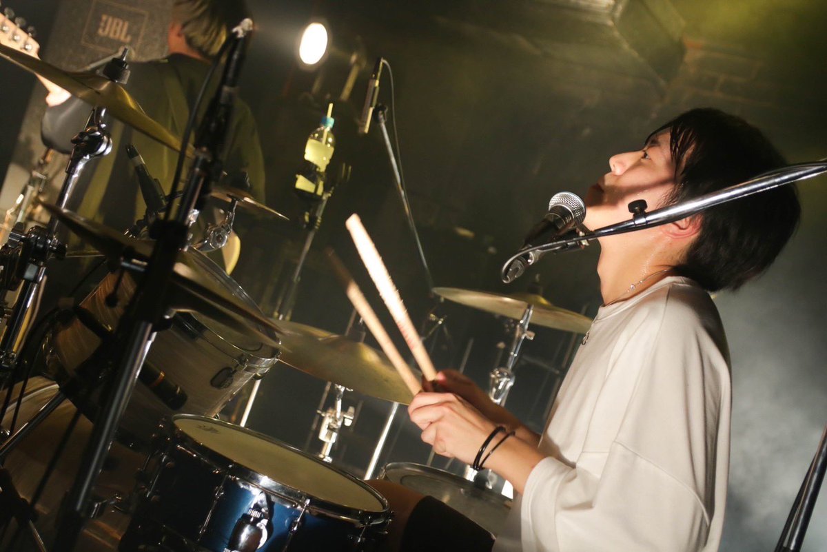 kalmiaofficial_'s tweet photo. 【Live Photo①】
2022.9.19(mon) 
府中Flight
kalmia pre.
SECRET BASE PLAN
w/
Self-Portrait
nolala
Hello Hello
Fusee

Instagramにも投稿してます✨
https://t.co/UJpD2L9NEl

photo by @s_b_t___ https://t.co/yAHUhOJCpO