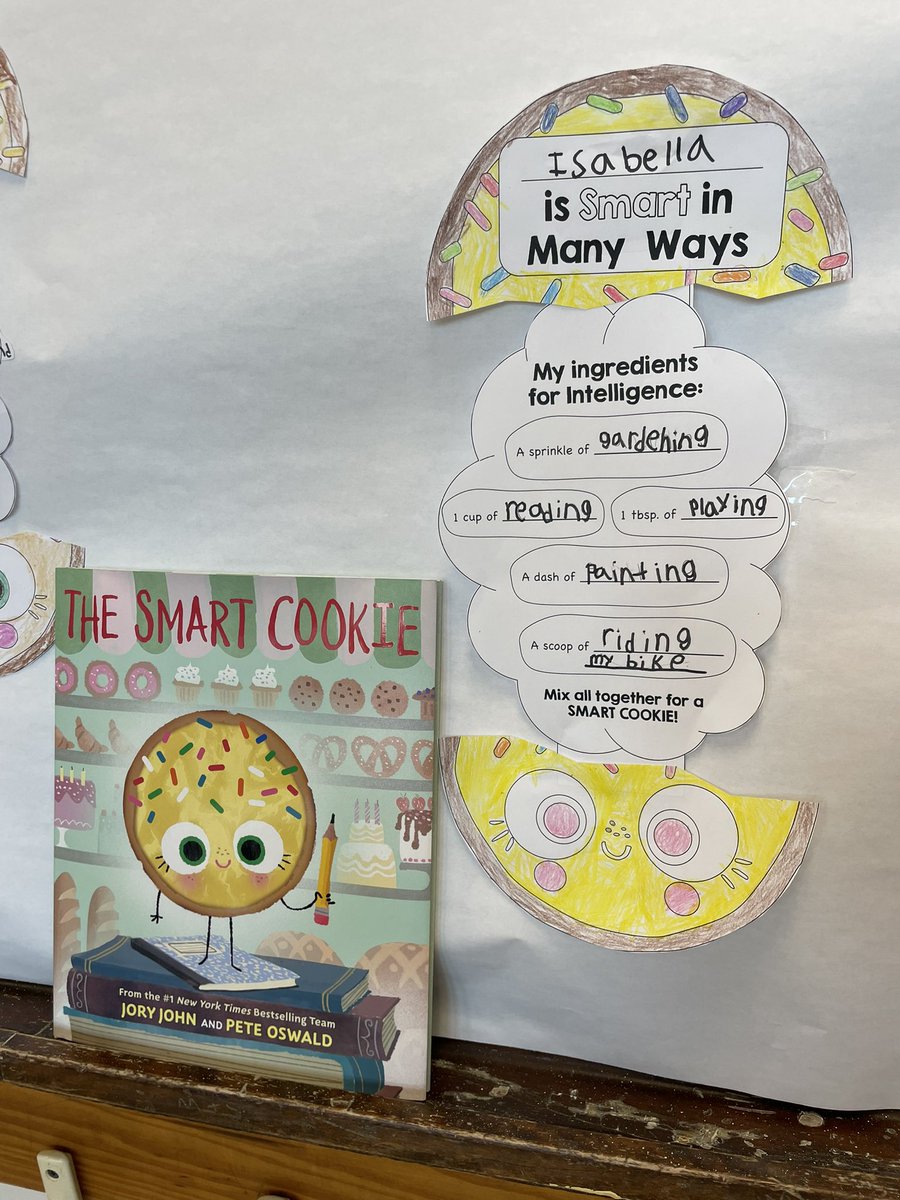 AmandaBetz6's tweet photo. We are smart in MANY ways! Starting the year off with one of my favorite books and showcasing how a student’s unique abilities create one smart cookie! 📖🍪 #booklove #lbreads @LindellPTA @Jennifer_LynnP @MsMcGovernLB @LorraineRadice1 https://t.co/LVIUlMKKUo