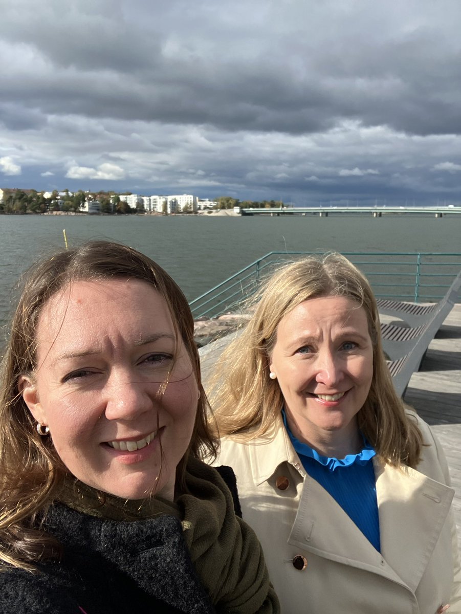 Afternoon workshopping by seashore with <a href="/BusinessFinland/">Business Finland</a> colleague <a href="/MarjoIlmari/">Marjo Ilmari</a>. Better outcomes with fresh air! #worldscleanestair
