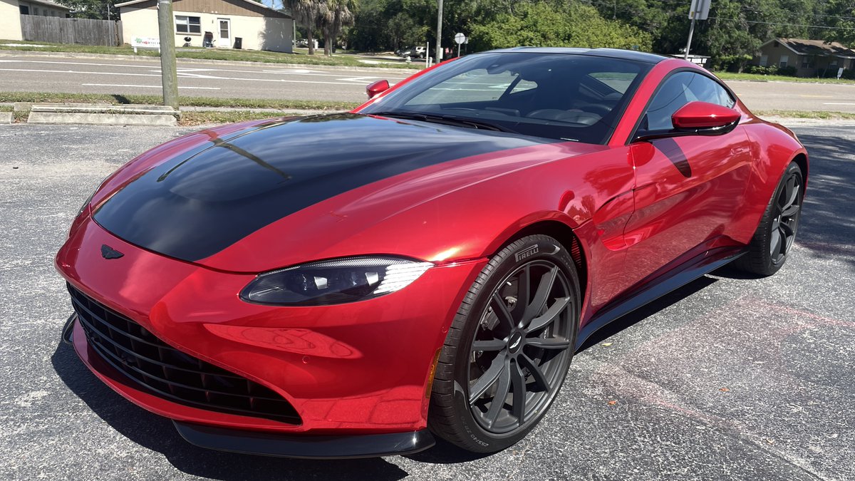 #astonmartin #Tampabay #Tampa #Clearwaterbeach #Florida #Cars #Exoticcars #Carwraps #Oldsmar #beautiful