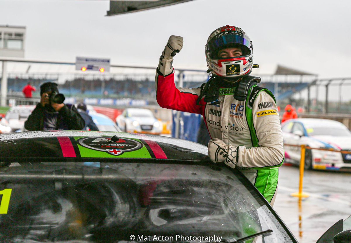 TheHardCompound's tweet photo. It's @BTCC raceweek at @SilverstoneUK!

What better time for a #Throwback to @TeamHardRacing's 1st BTCC win there in 2019 courtesy of @jgmotorsport.

Top 10s for @Creesy777 &amp; @BTMotorsport on a memorable day for Tony Gilham's team.

#BTCC #Throwback #Silverstone #VW https://t.co/Rlj6AanbB3