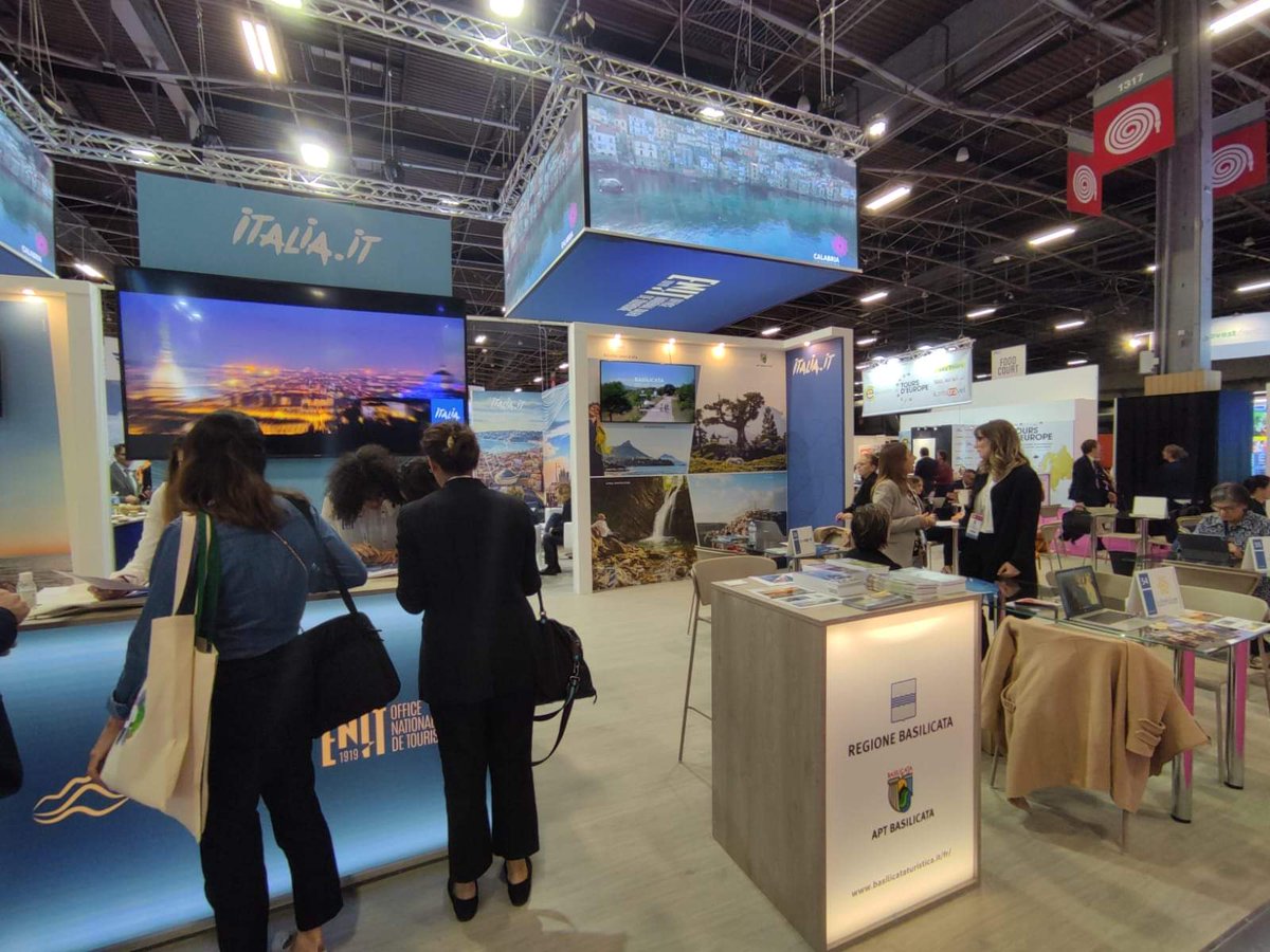 LoveBasilicata's tweet photo. From 20 to 22 September the APT Basilicata, Regional Tourist Board, in collaboration with @ENIT_italia - Italian National Agency for Tourism and with the participation of some Lucanian operators, is present.

#LoveBasilicata #FreeToMove #EnPleinAir https://t.co/yriKSMk5MD