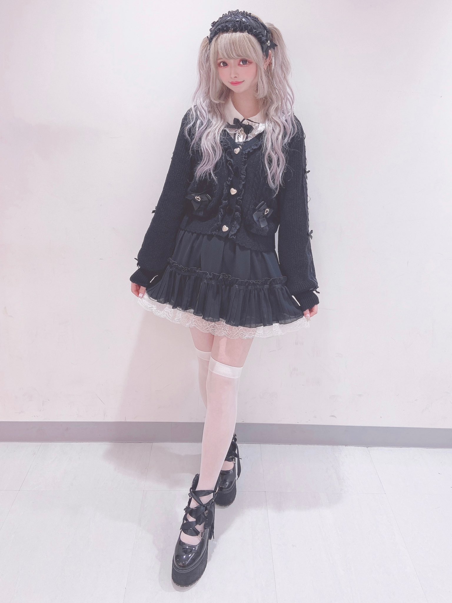 LIZ LISA on X: LIZ LISA on X: