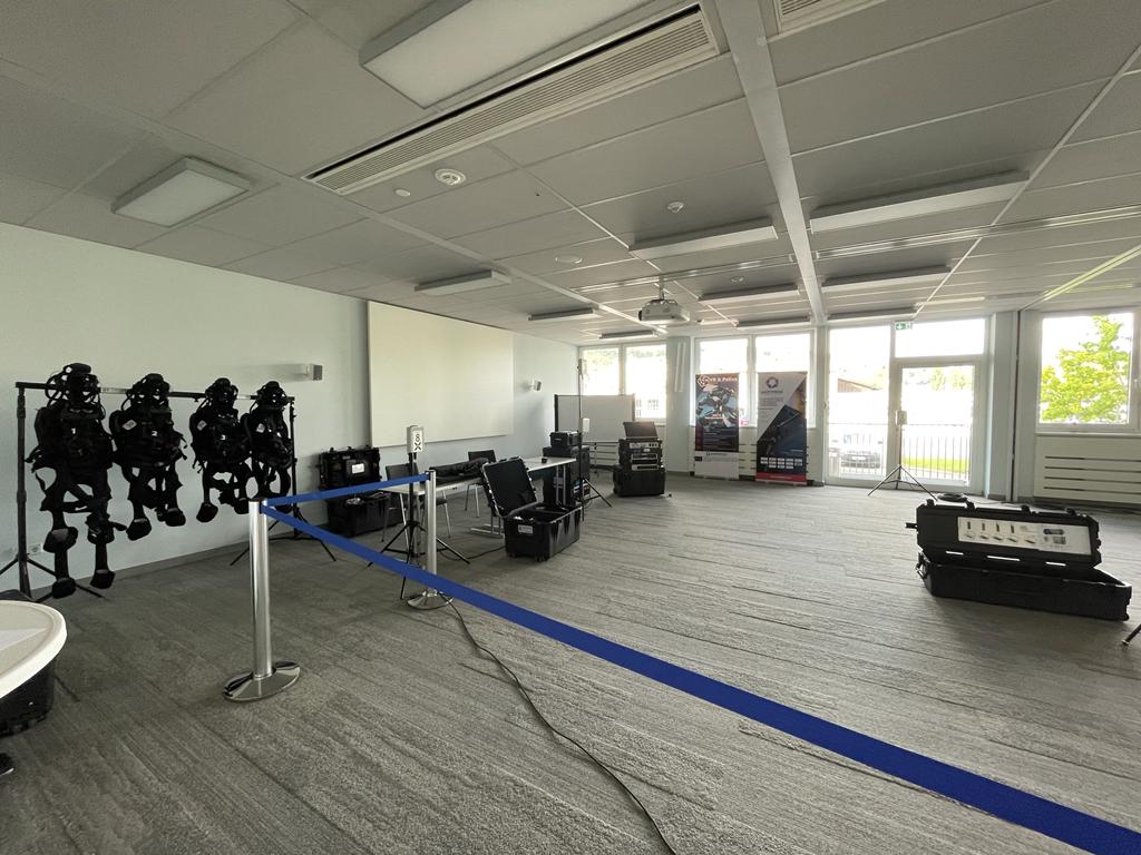 shotpros's tweet image. Get an impression of the Behörden Spiegel #symposium &quot;New Technologies for the Police&quot; where our partner @re_lion is demonstrating the #SHOTPROS #VirtualReality solution 👮💪 

#EUSecurityResearch #H2020 @USECON