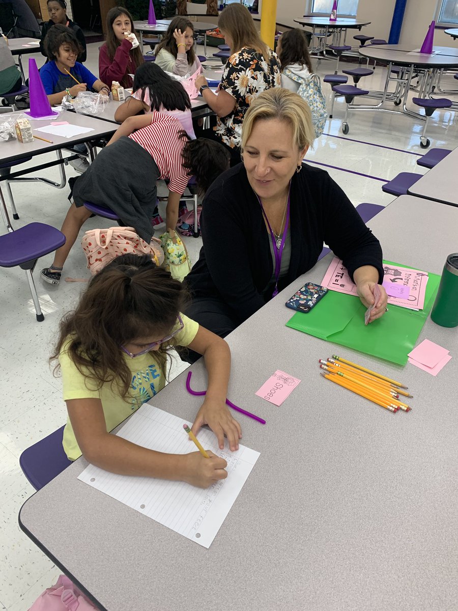 Christy Bragg tweet media