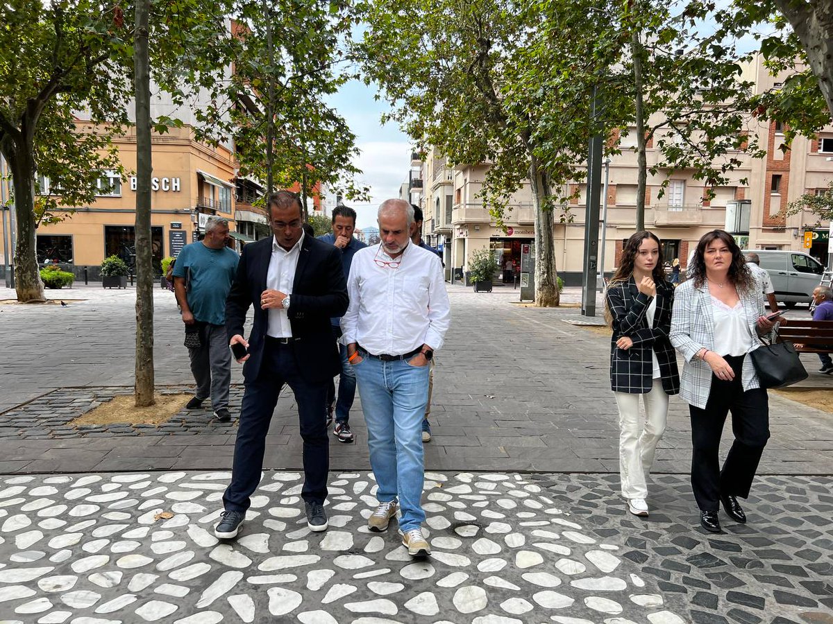 CiutadansCs's tweet photo. 🟠 Hoy @carrizosacarlos ha estado en Granollers para visitar la ciudad y atender a los medios de comunicación para presentar a nuestro alcaldable para las municipales de 2023.

📹 ¡Te lo contamos!👇🏼 https://t.co/k2dFg9Kai4