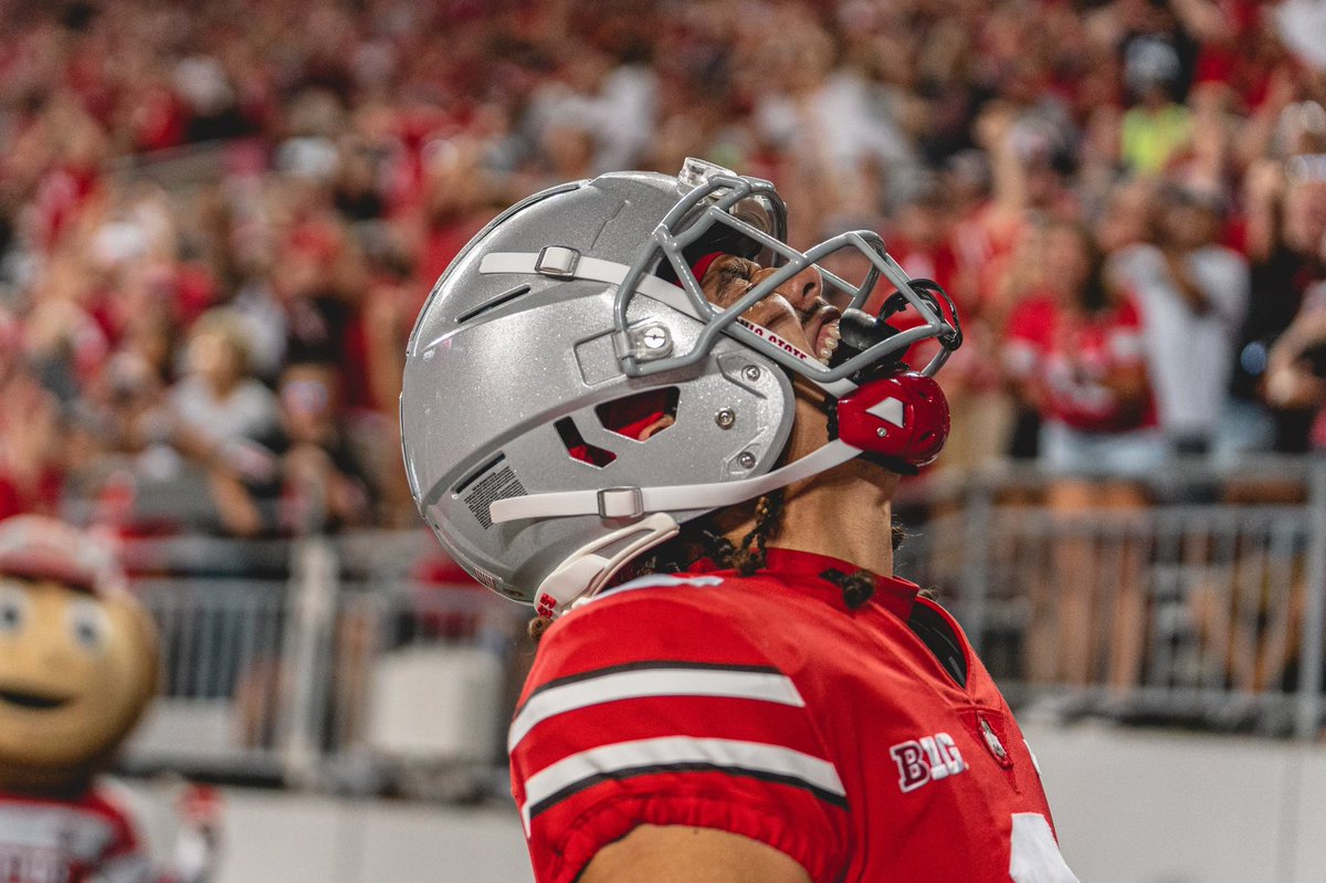 OhioStateFB's tweet photo. goooooood morning everybody‼️ https://t.co/zcy41pcHfi