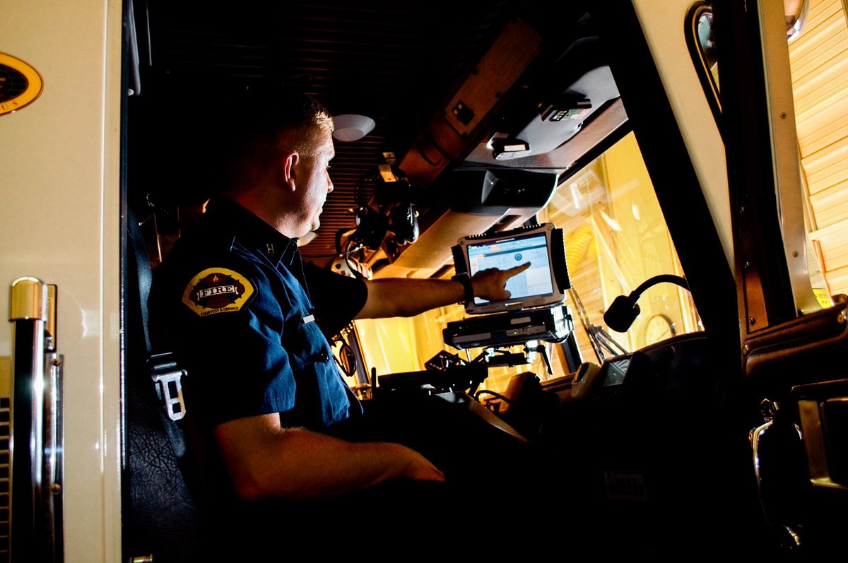 cdmincorporated's tweet image. CDM now stocks ruggedized, small-format and specialty Amphenol NEXUS Technologies communications connectors for the most demanding public safety applications! #TacComTuesday #TacCom #TacticalCommunicationsConnectors #FilteredConnectors #TacticalCommunications #PublicSafety