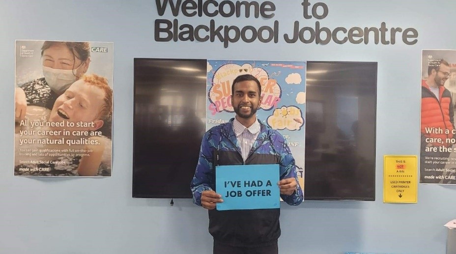 An amazing outcome from #Blackpool JCP mini jobs fair.

47 customers attended 👏
17 job offers made on the day 🎉
Plus, a lot more second interviews offered. 🙌

Congratulations to everyone and thank you to all who made this wonderful event possible! 👀👇📸
#GetBritainWorking