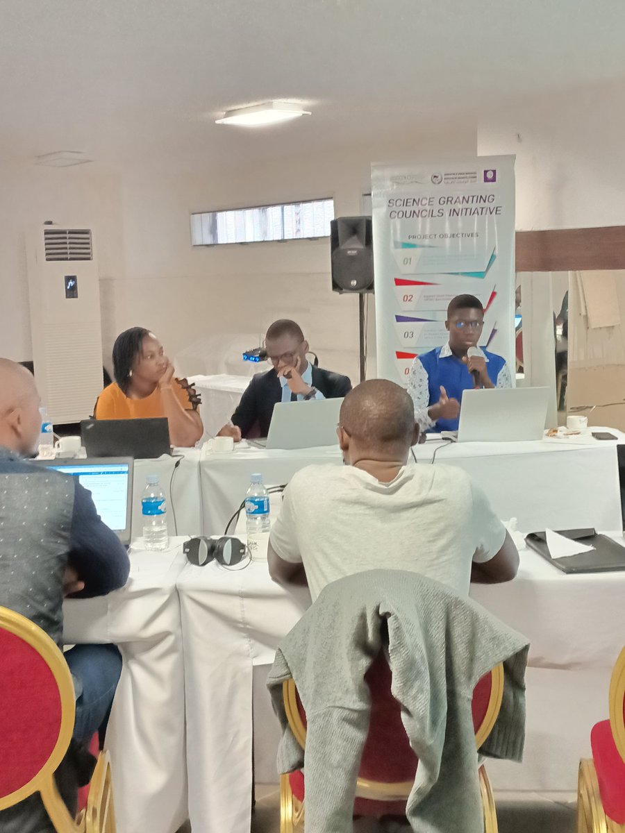 RuthDickson123's tweet photo. Workshop in the use of the Online Grants Management System under the SGCI Research Management project. AAU in collaboration with UNCST and FONRID providing support to FONSTI in Côte d'Ivoire @UNCST_Uganda @SGCIAfrica @NodumoDhlamini @Asewe29 @AAU_67 @Mkolynz @IDRC_CRDI https://t.co/I1kdHnHJt1