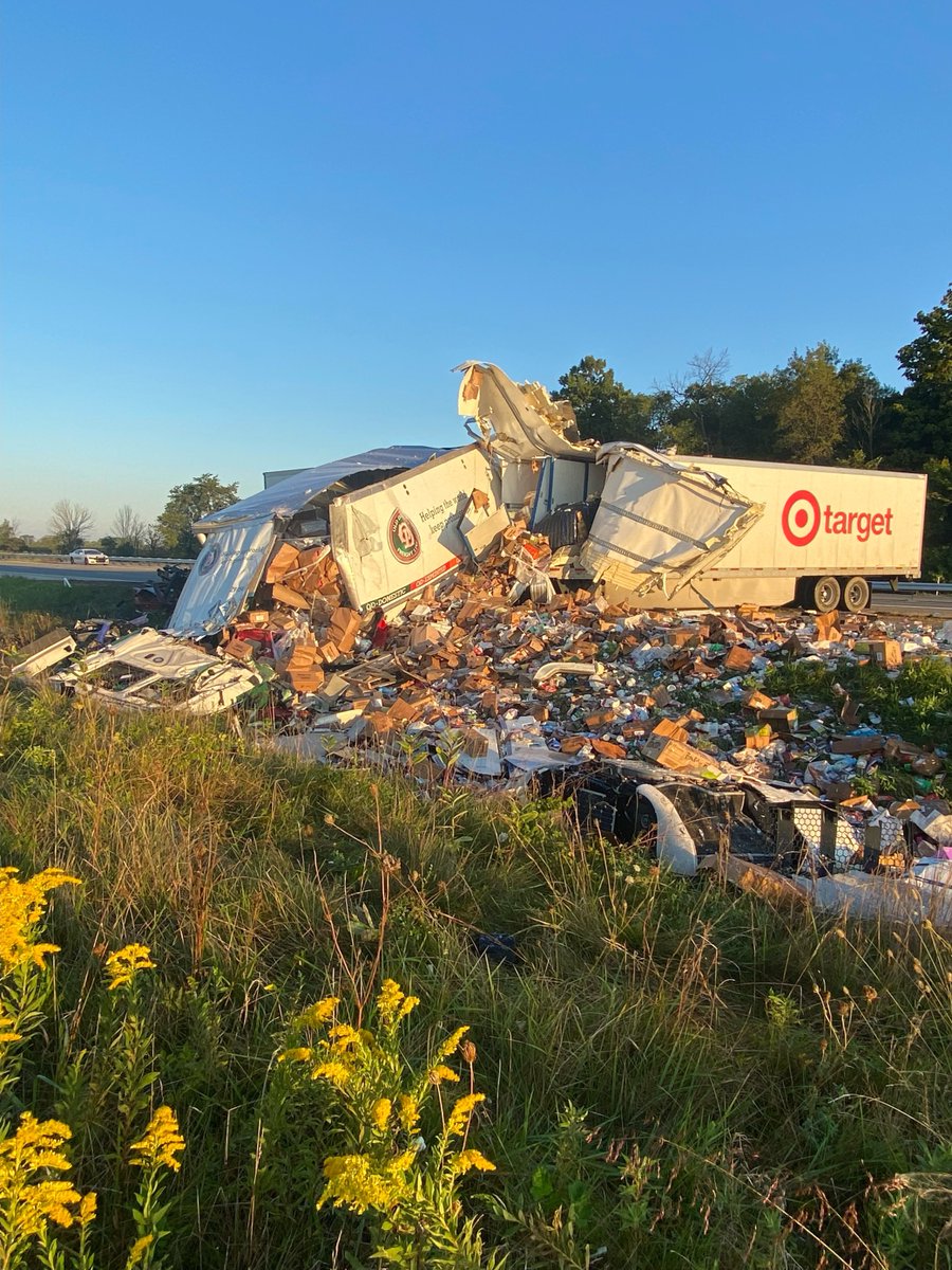 wrtv's tweet photo. UPDATE | Police have provided these scene photos of a head-on collision between two semis that left one of the drivers dead. This is on I-70 eastbound near State Road 9 in Henry County. There's also a second crash on EB I-70 in Hancock County. Traffic is at a standstill. https://t.co/4esdnvC1NJ
