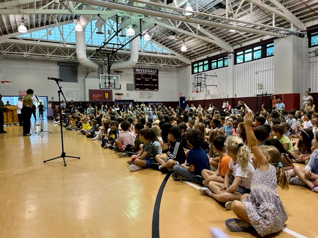 RiverdaleCountrySchool tweet media