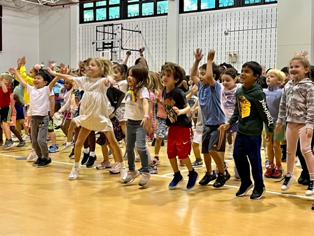 The Lower School gathered for their first Assembly of the year - the first since 2019. Their theme is "We Are A Garden." Throughout the year, students will reflect on the natural resources on our River campus and the diversity of our school and the world. 

#riverdalelearners