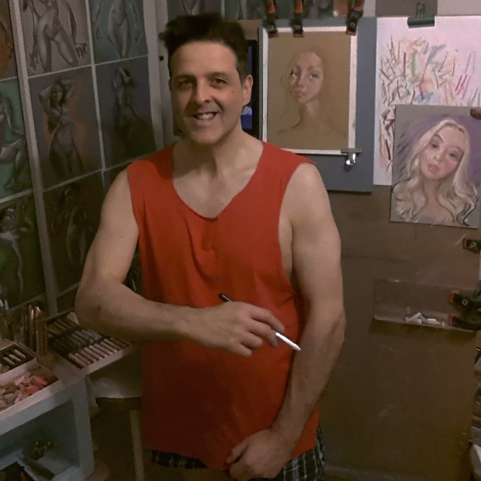 Eric_Fiorin's tweet photo. "in the studio with a red shirt... &amp; a charcoal"
#artstudiopro #artstudiolife #artstudiospace #atelierdart #atelierdartiste 
#pastelist #pasteliste #pastelista #selfieartist #artistoinstagram #selfieportrait https://t.co/ST8A9rQhC3