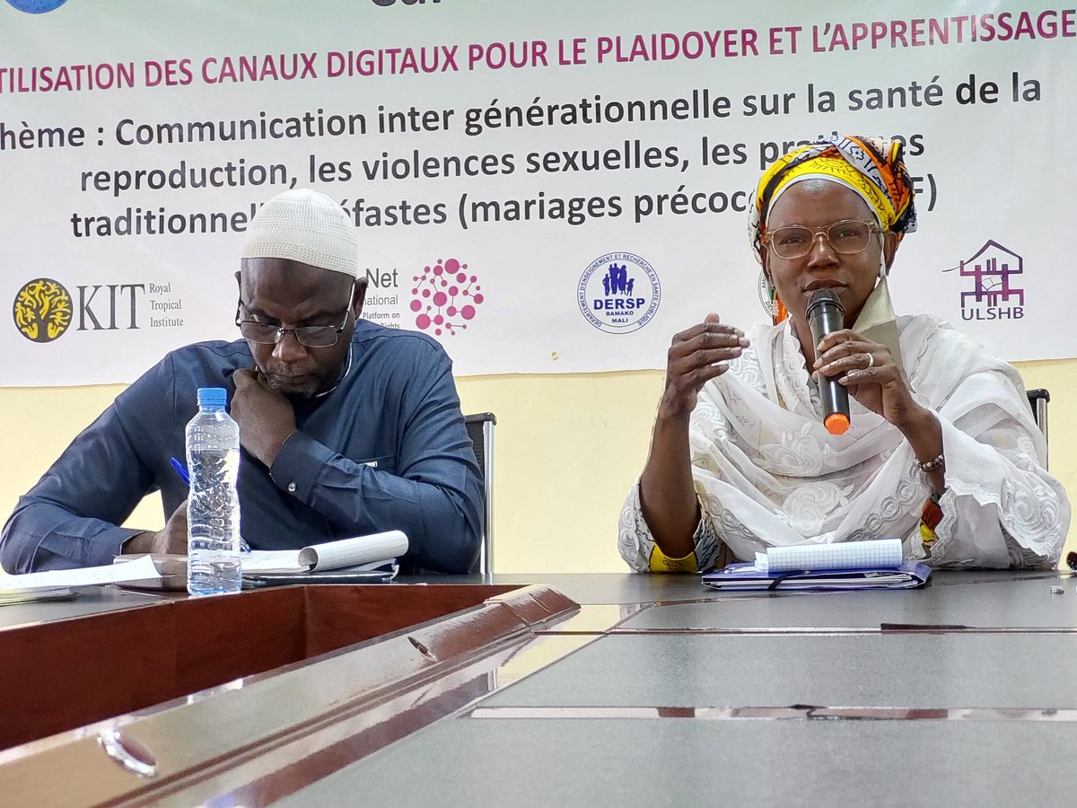 IssaOngoba2's tweet photo. C'est parti pour la causerie débat inter générationnelle sur la santé de la reproduction, les violences sexuelles, les pratiques traditionnelles néfastes ( mariage précoces et #MGF ).
@asdapmali
#CdpMali  #Enssemble
 #droitdesfilles #StopMGF https://t.co/6g6u58LwPJ